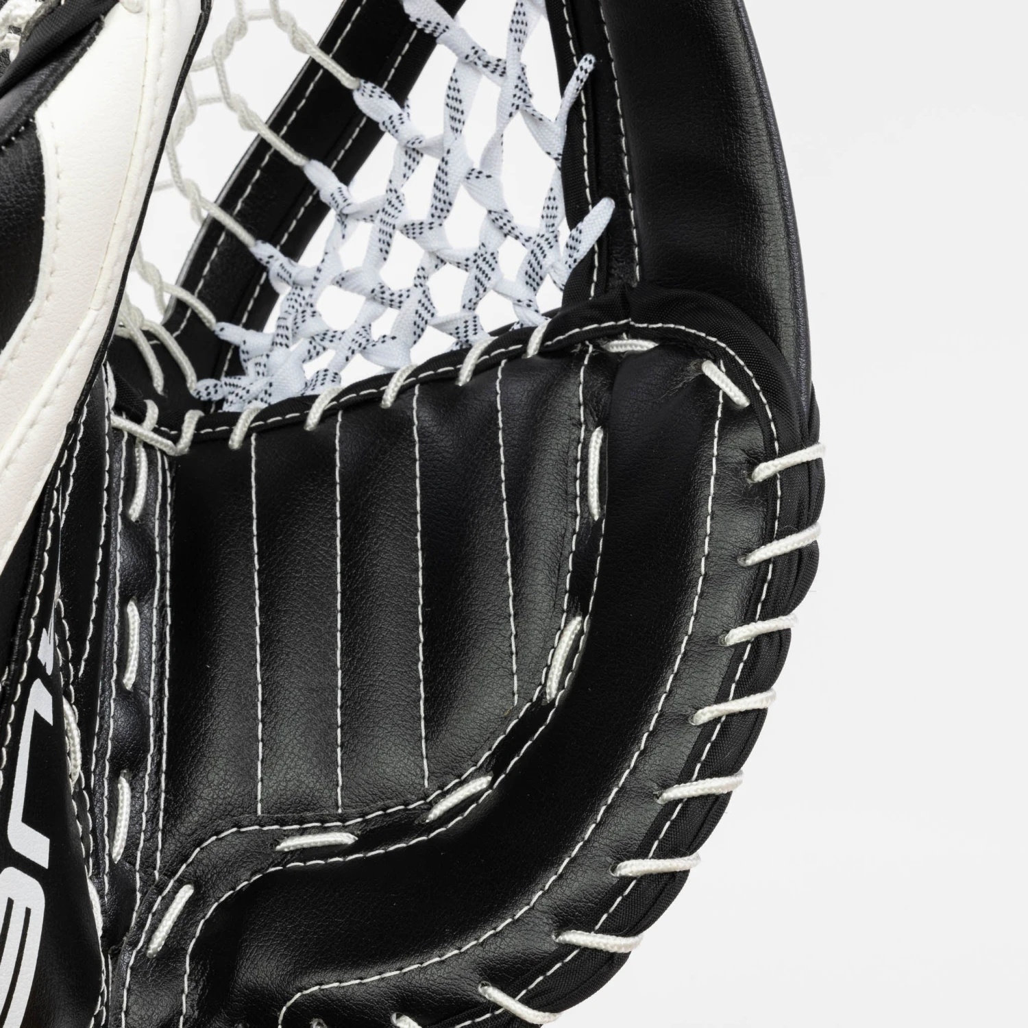 TRUE L12.2 Senior Goalie Catcher - Domestic (600 Degree) 5 TRUE L12.2 Senior Goalie Catcher - Domestic (600 Degree) - Image 5