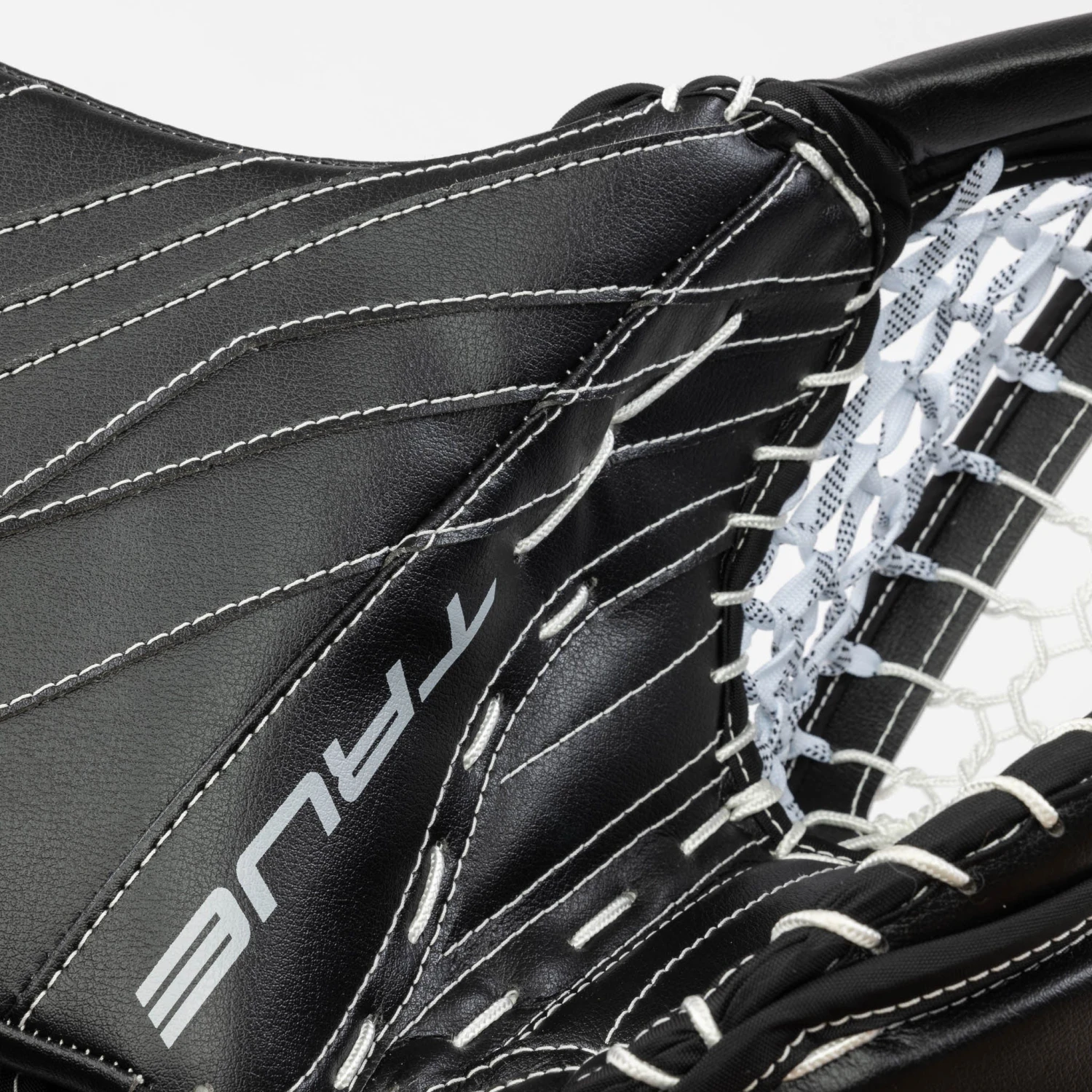 TRUE L20.2 Senior Goalie Catcher - Domestic (580 Degree) 6 TRUE L20.2 Senior Goalie Catcher - Domestic (580 Degree) - Image 6