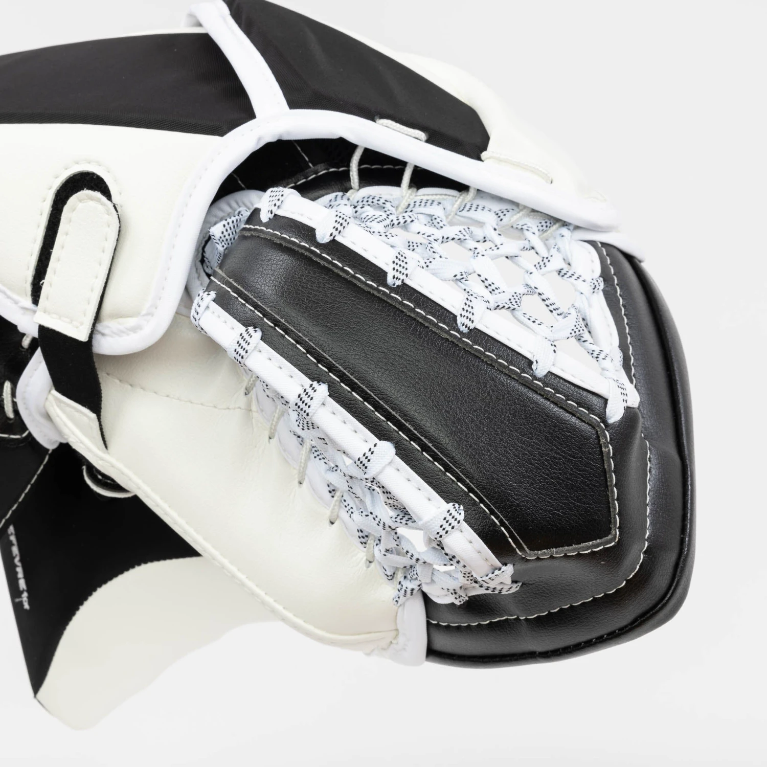 TRUE L87 Senior Goalie Catcher - Domestic (590 Degree) 5 TRUE L87 Senior Goalie Catcher - Domestic (590 Degree) - Image 5