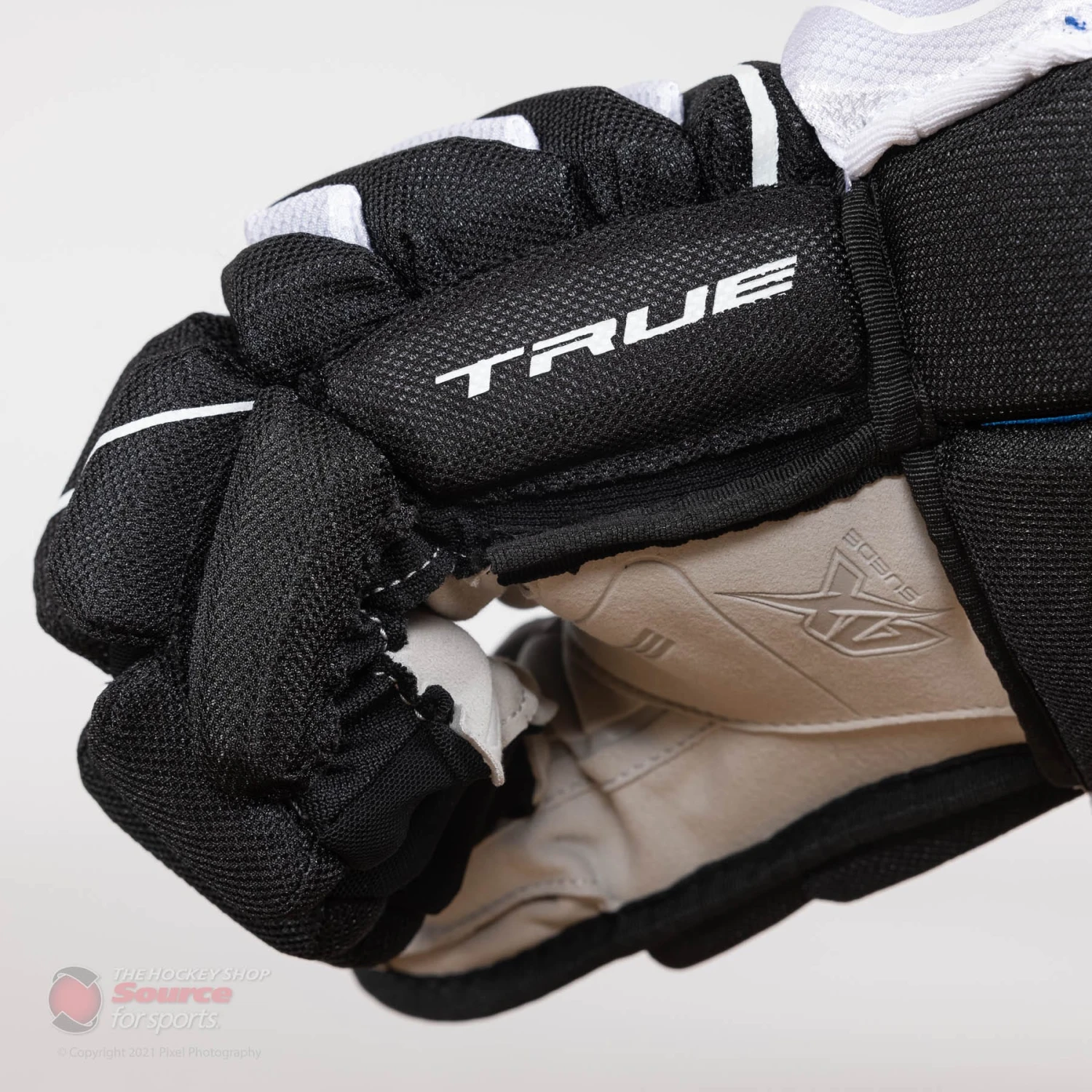TRUE Catalyst Pro Senior Hockey Gloves 11 TRUE Catalyst Pro Senior Hockey Gloves - Image 11