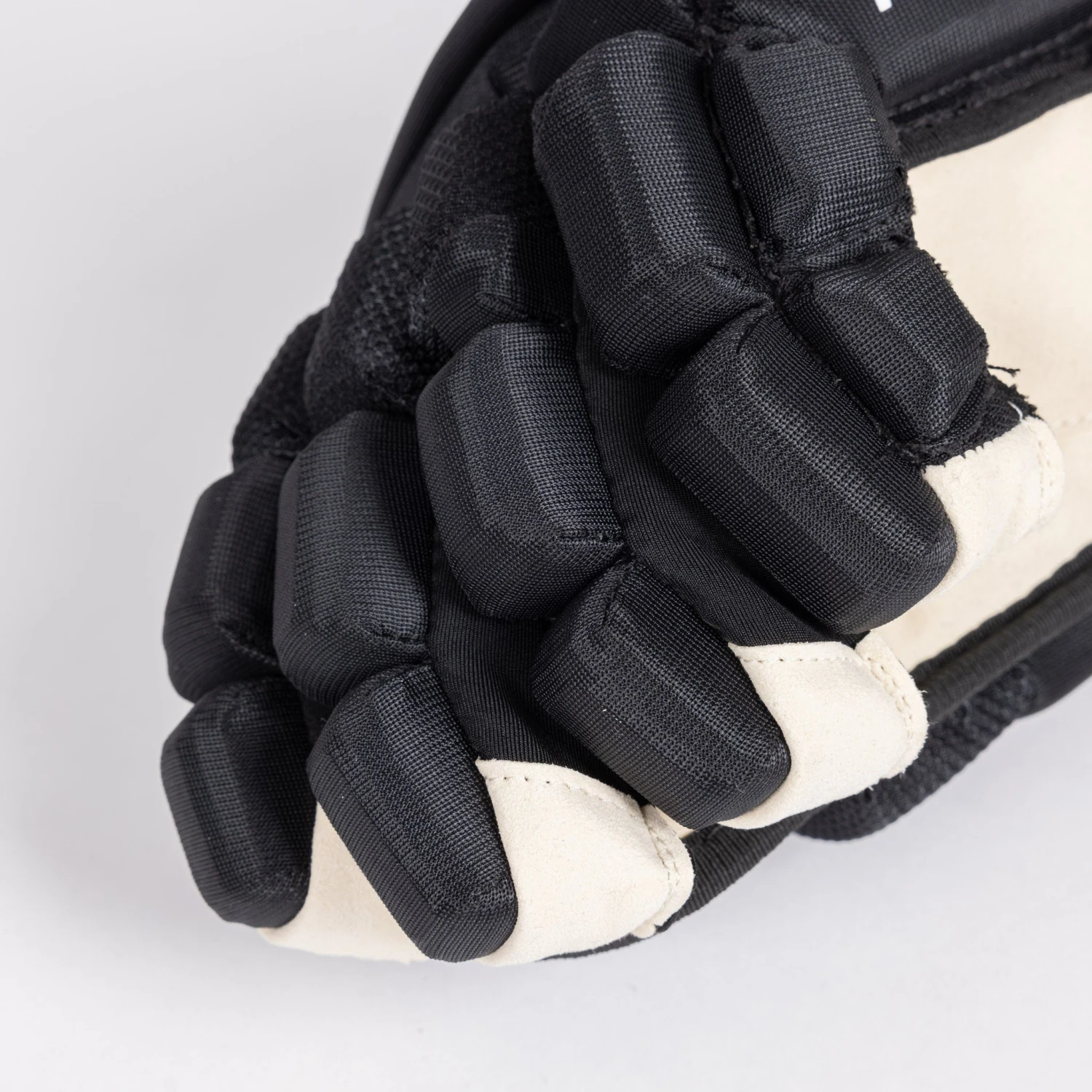 TRUE Catalyst Pro Stock Senior Hockey Glove - Toronto 9 TRUE Catalyst Pro Stock Senior Hockey Glove - Toronto - Image 9