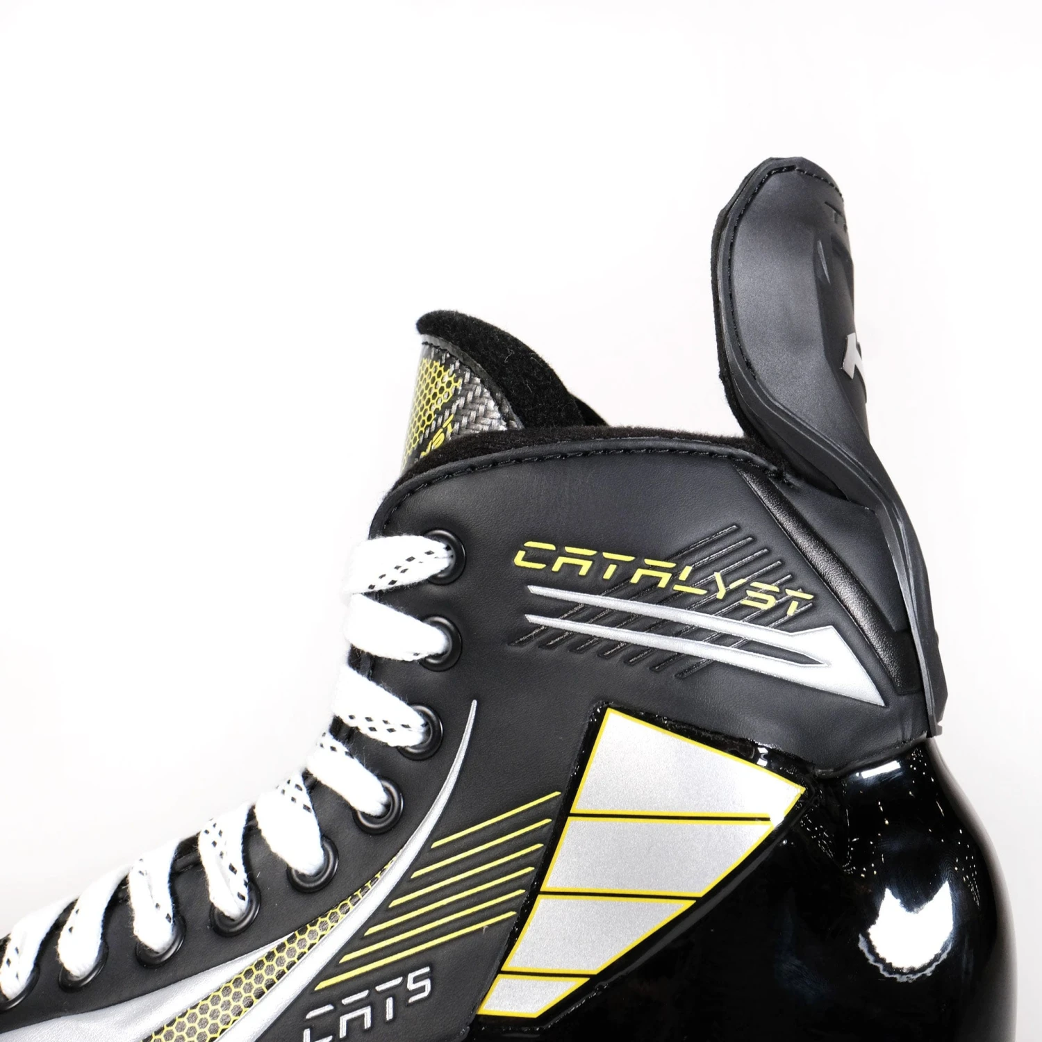 TRUE Catalyst 5 Intermediate Hockey Skates 3 TRUE Catalyst 5 Intermediate Hockey Skates - Image 3