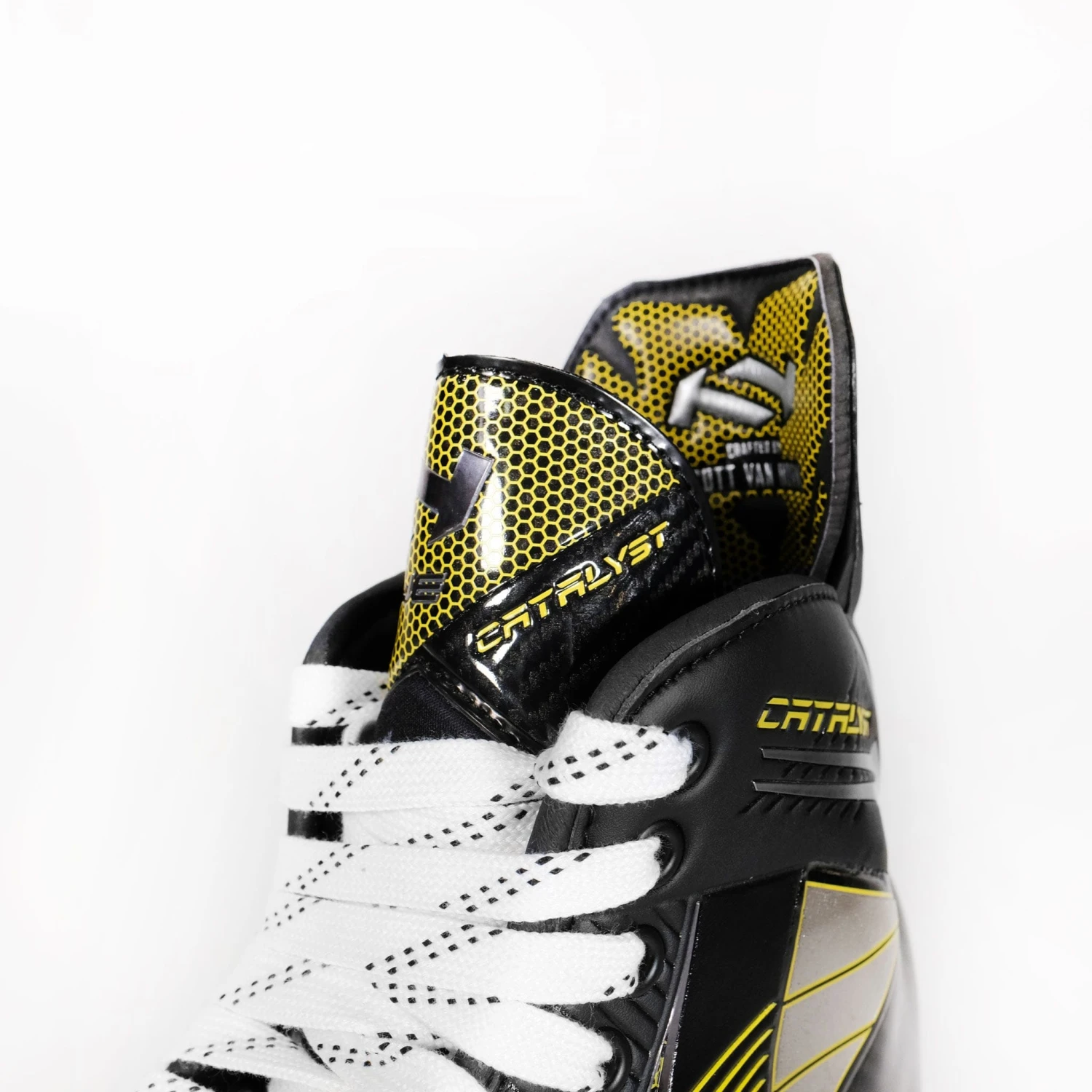 TRUE Catalyst 9 Intermediate Hockey Skates 6 TRUE Catalyst 9 Intermediate Hockey Skates - Image 6