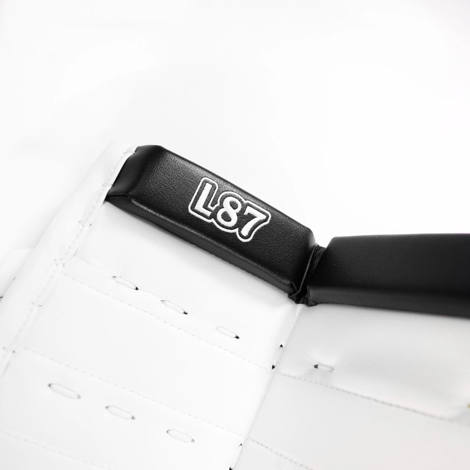 TRUE L87 Senior Goalie Leg Pads - Domestic 3 TRUE L87 Senior Goalie Leg Pads - Domestic - Image 3